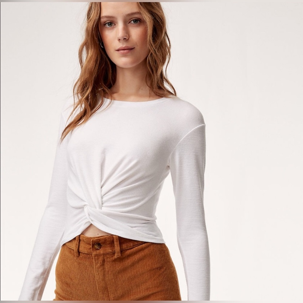 Aritzia Wilfred Oritz White Twist Front Blouse Tee Shirt Long Sleeve